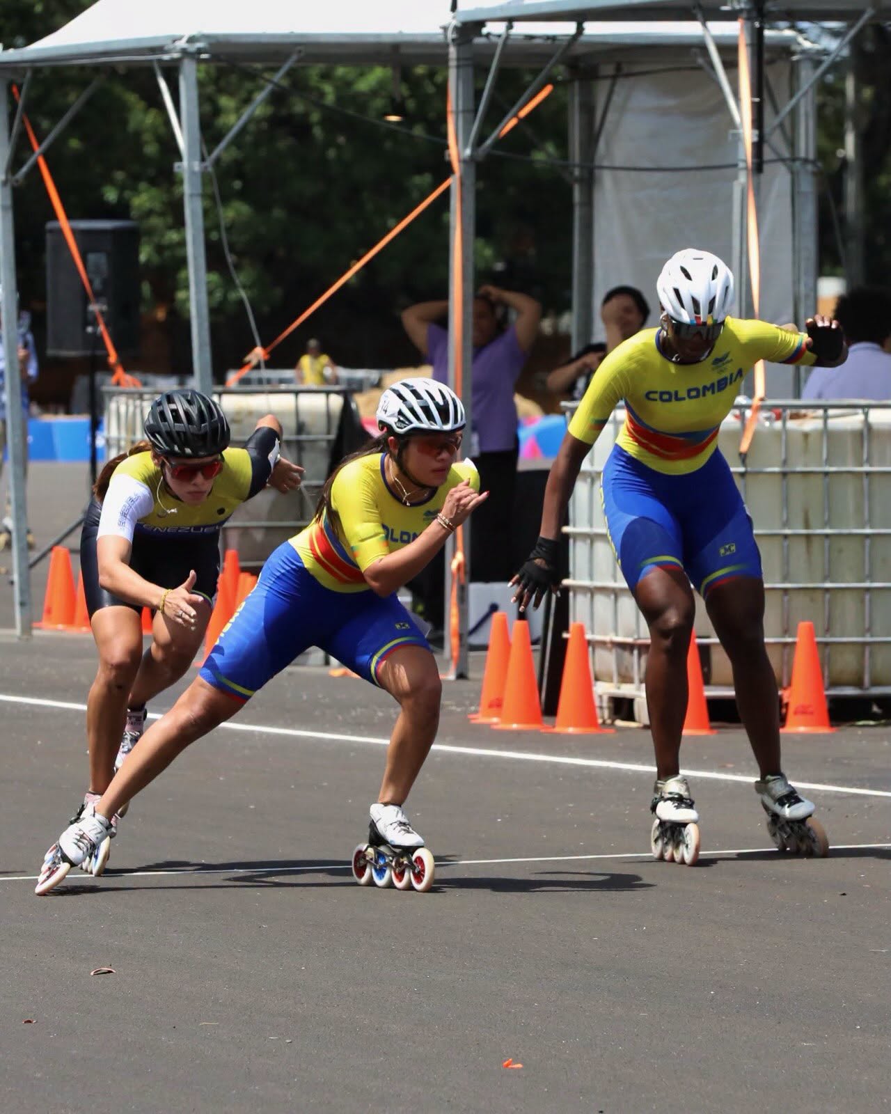 Colombia firma un espectacular doblete: oro y plata en los 15.000 metros eliminación — foto 3