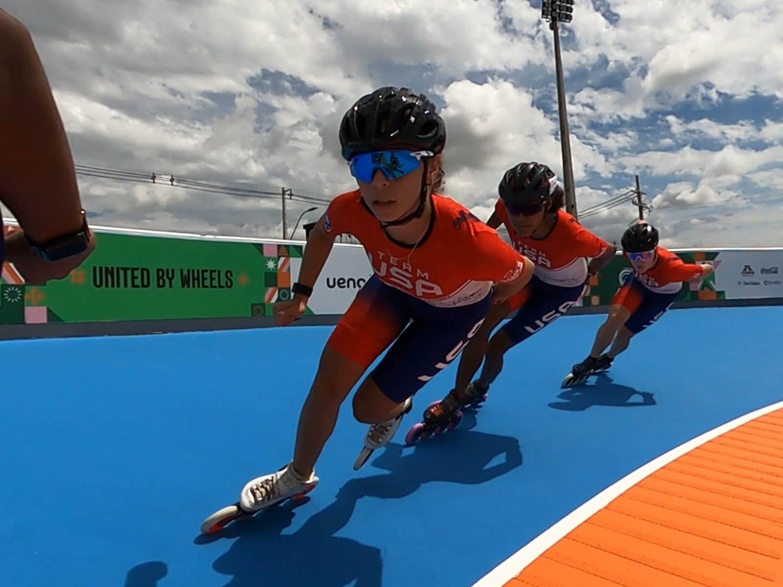 🇺🇸 ESTADOS UNIDOS DEJA SU HUELLA EN ASUNCIÓN: CORINNE STODDARD CONQUISTA EL BRONCE MUNDIAL — Paraguay · RollerZone 🇺🇸 ESTADOS UNIDOS DEJA SU HUELLA EN ASUNCIÓN: CORINNE STODDARD CONQUISTA EL BRONCE MUNDIAL — Paraguay · RollerZone