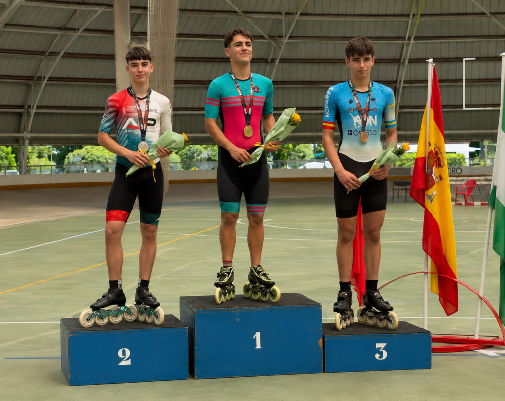 ASTURIAS RESPONDE EN PAMPLONA: CINCO MEDALLAS PARA EL PATINAJE ASTURIANO EN EL NACIONAL DE PISTA — foto 1 · Asturias