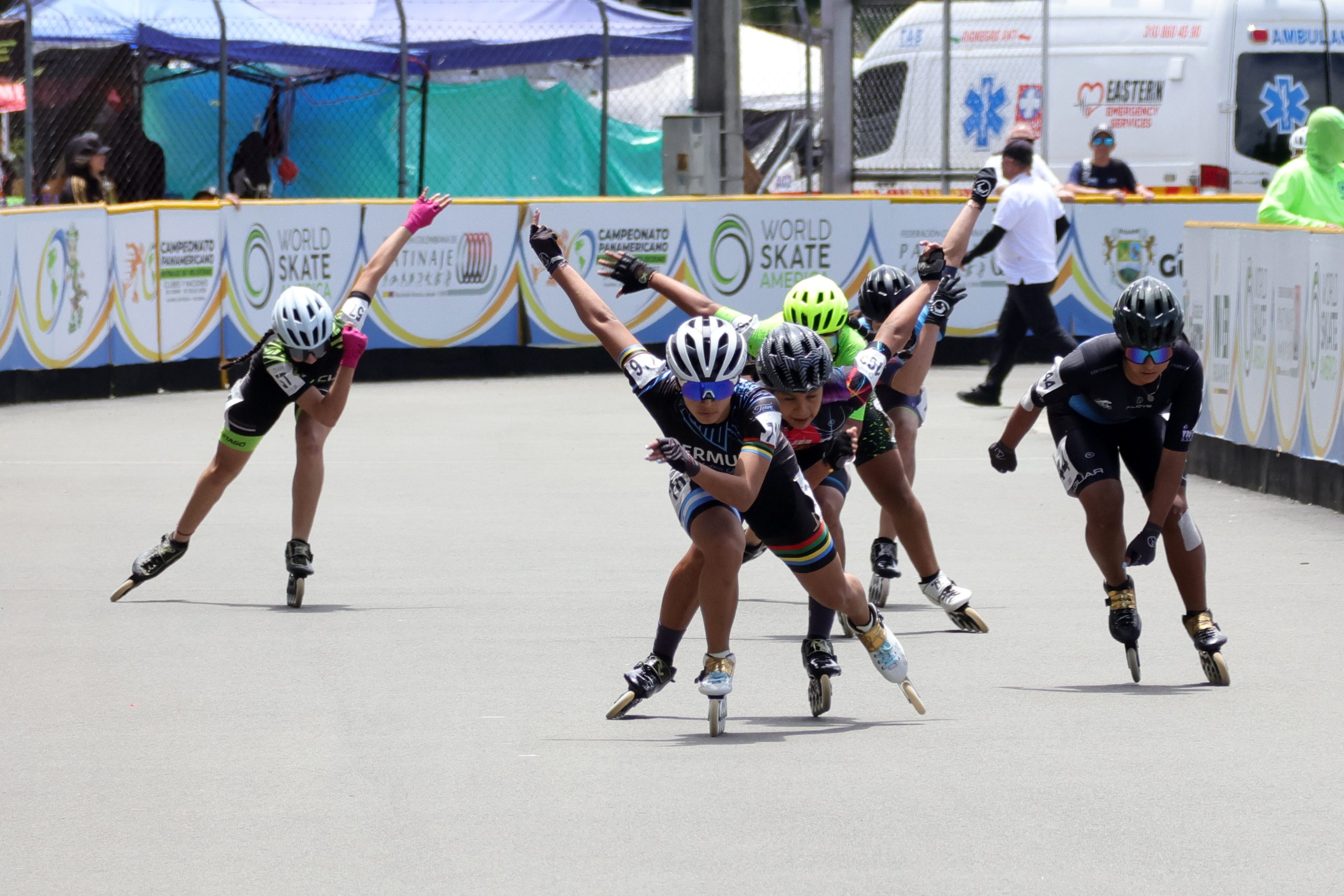 VUELTA AL CIRCUITO Y PUNTOS EN SEGUNDO DÍA PARA TRANSICIÓN — foto 2 · Colombia