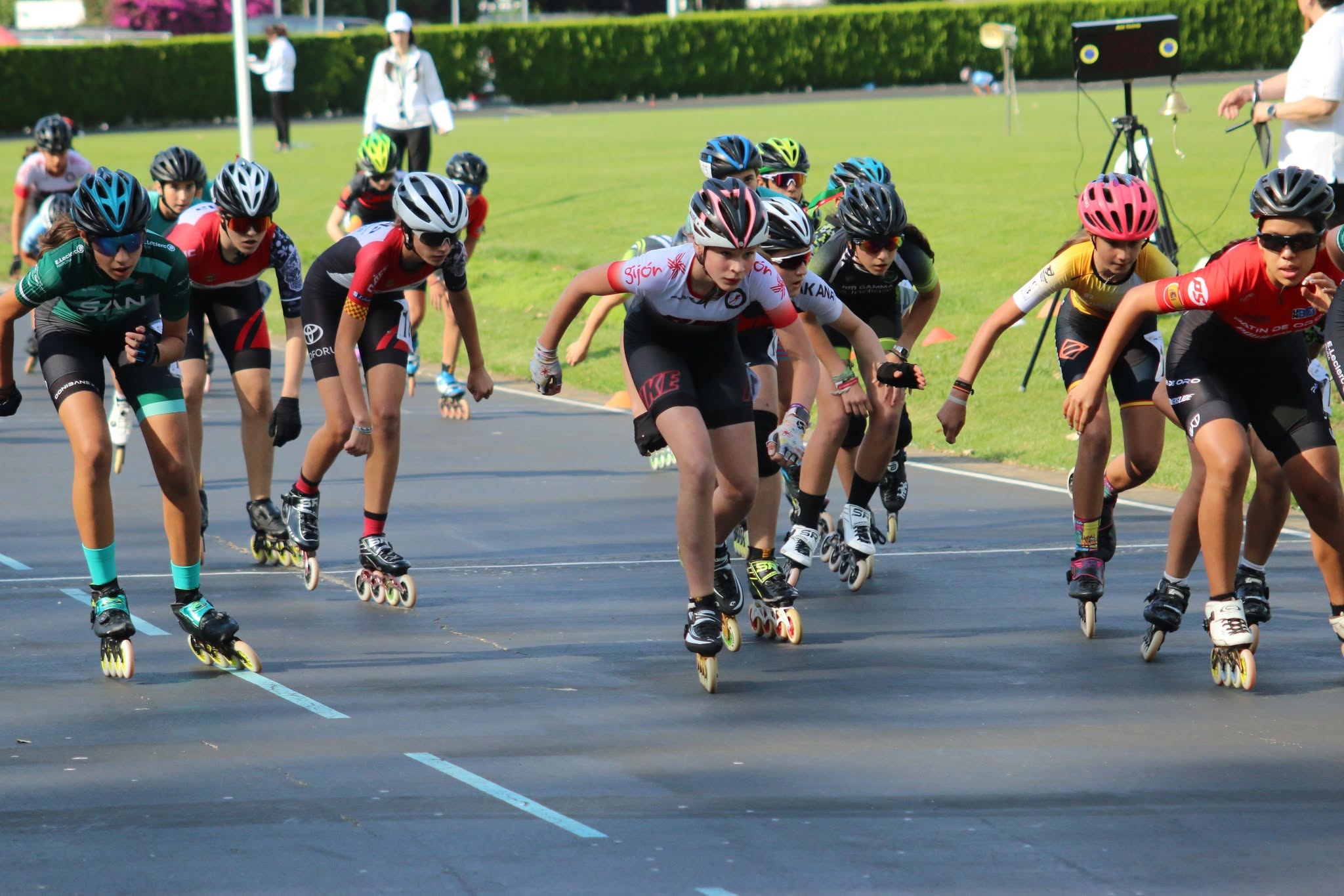 PAMPLONA VIBRA CON EL FUTURO DEL PATINAJE ESPAÑOL: VELOCIDAD, EMOCIÓN Y GRANDES PROTAGONISTAS EN LA LIGA NACIONAL SUB15 — Navarra · RollerZone PAMPLONA VIBRA CON EL FUTURO DEL PATINAJE ESPAÑOL: VELOCIDAD, EMOCIÓN Y GRANDES PROTAGONISTAS EN LA LIGA NACIONAL SUB15 — Navarra · RollerZone